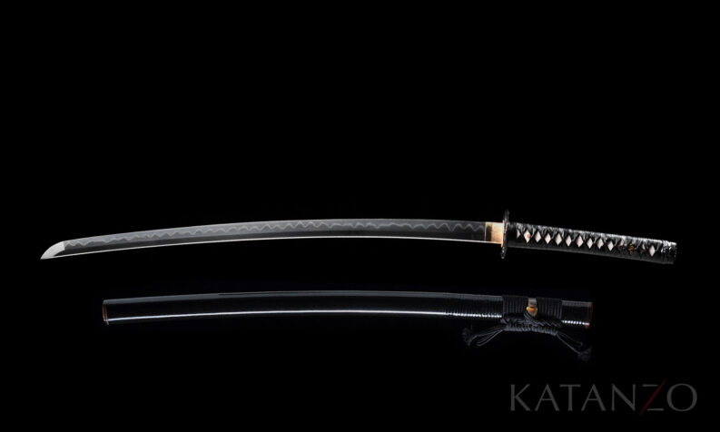 Tongehärtetes Samurai Schwert in schwarz