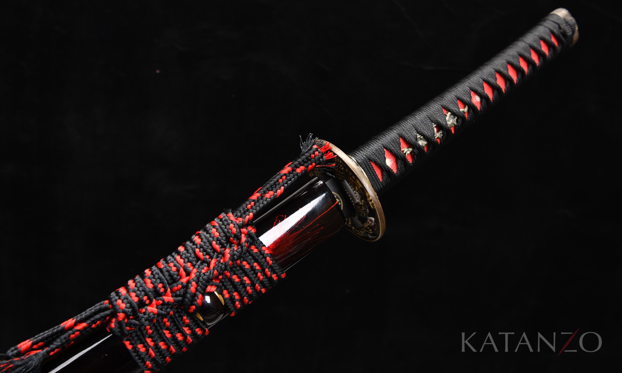 Chishio Katana aus gefaltetem T10 Stahl