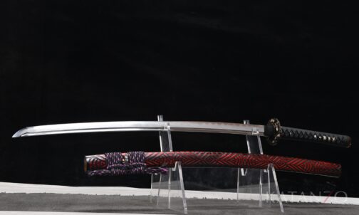 rot schwarze Saya mit Handschnitzerei am Samurai Schwert