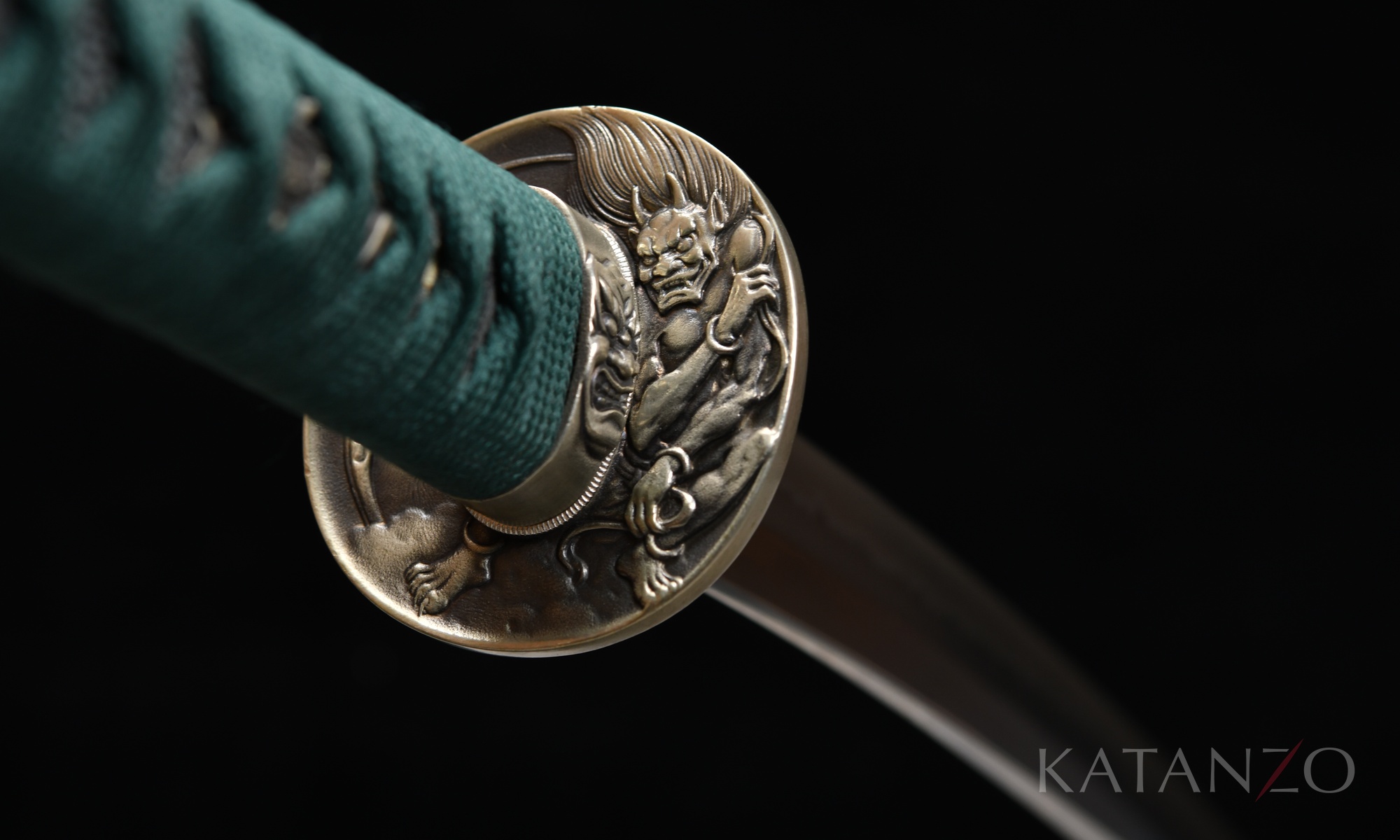 Onizumi Katana Tsuba aus weissem Kupfer mit detailliertem Dämonenmotiv