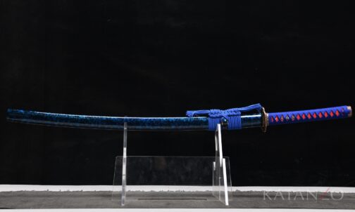 Aobeni Katana mit dunkel-blau gemusterter Hartholz-Saya und blauer Griffwicklung