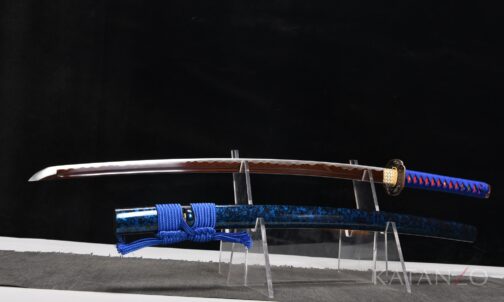 Aobeni Katana mit dunkel-blau gemusterter Hartholz-Saya und blauer Griffwicklung