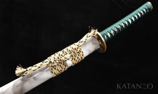 Hakuryū Katana mit weiss marmorierter Saya