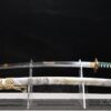 Hakuryū Katana mit weiss marmorierter Saya und goldenem Drachenmotiv