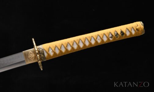 Lehmgehärtete T10 Klinge mit echtem Hamon und Messing-Tsuba mit Drachenmotiv