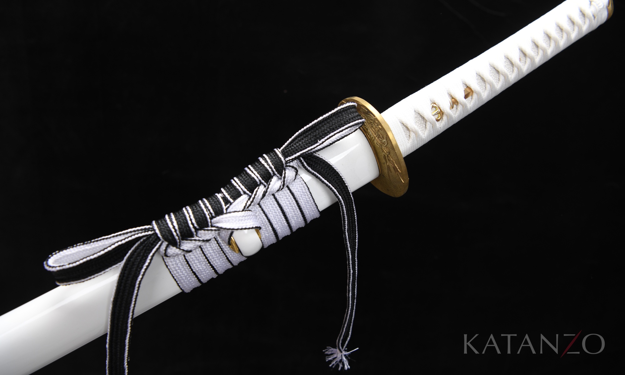 Shiro no Otome Katana mit weisser Hartholz-Saya