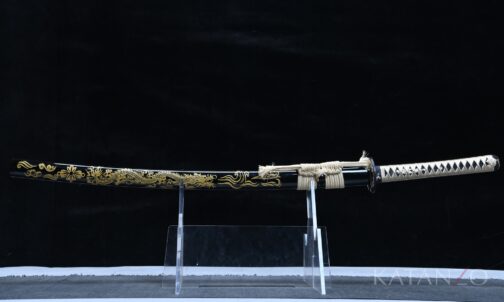 Karyū Katana mit schwarz lackierter Hartholz-Saya und Drachengravur