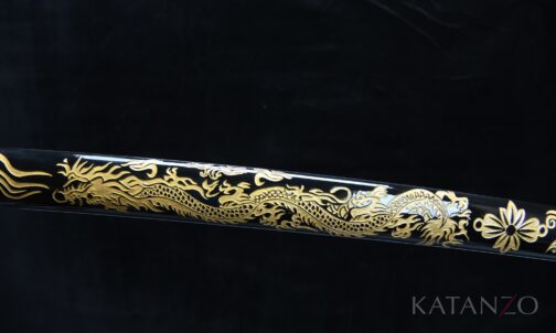 Karyū Katana mit schwarz lackierter Hartholz-Saya und Drachengravur