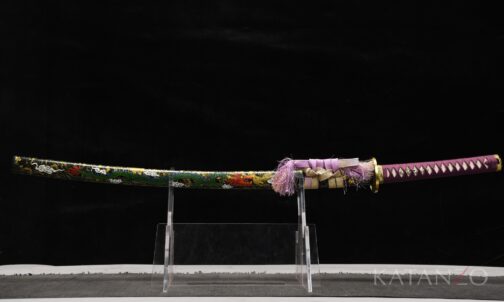 Midoriryū Katana mit handbemalter Hartholz-Saya, grünem Drachenmotiv und Büffelhornabschlüssen